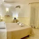 Simon's Roma
